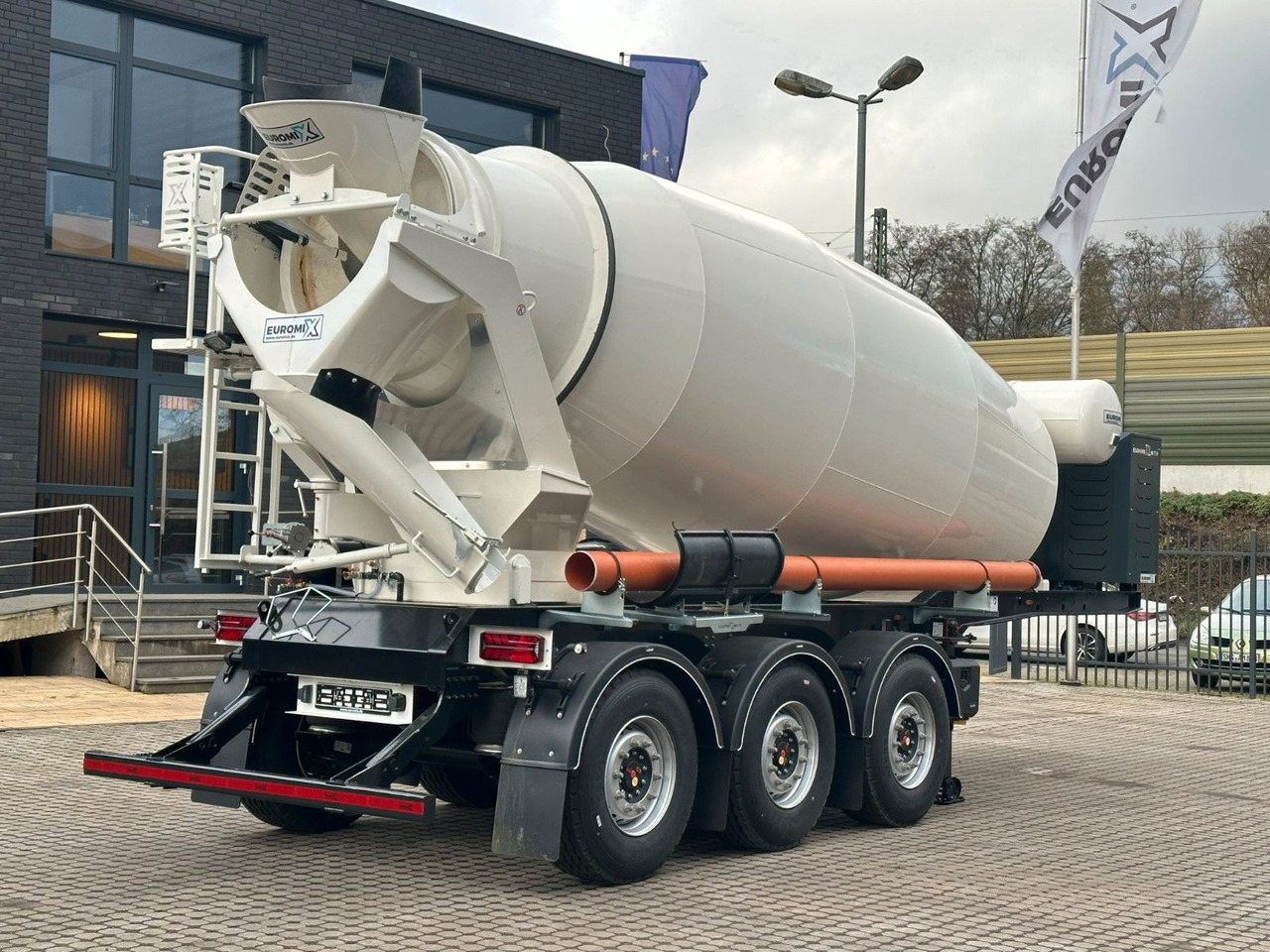Leasing of  EUROMIX MTP - 12m³ Betonmischer-Auflieger EUROMIX MTP - 12m³ Betonmischer-Auflieger: picture 7