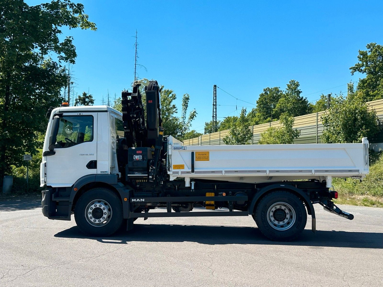 MAN TGM 18.320 4x2 Euro6e Hiab X-HiDuo 138DS-4 - Tipper, Crane truck: picture 3 MAN TGM 18.320 4x2 Euro6e Hiab X-HiDuo 138DS-4 - Tipper, Crane truck: picture 3