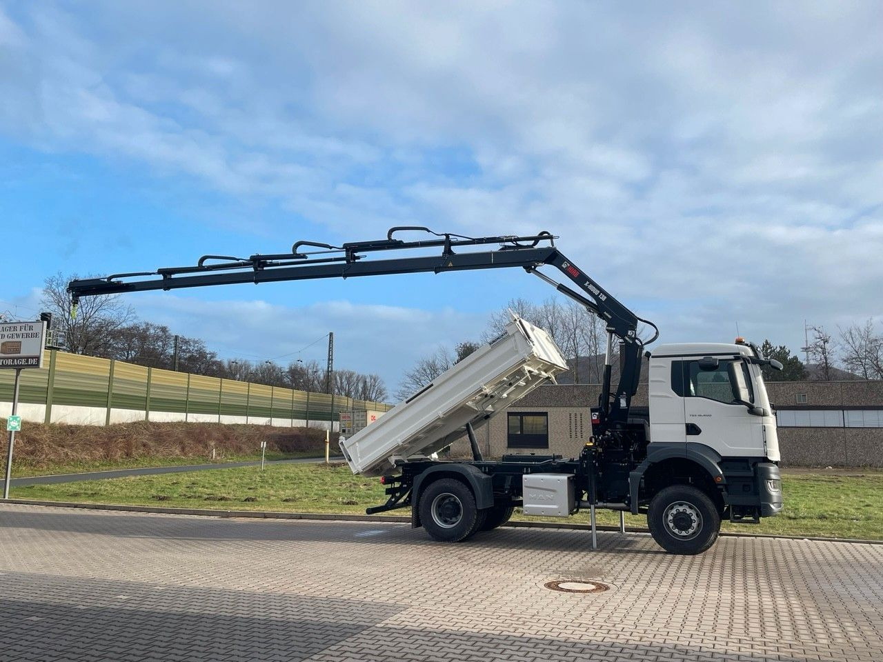 MAN TGS 18.400 TG3 4x4 Euro6e Hiab X-HiDuo 138DS-4 - Tipper, Crane truck: picture 5 MAN TGS 18.400 TG3 4x4 Euro6e Hiab X-HiDuo 138DS-4 - Tipper, Crane truck: picture 5
