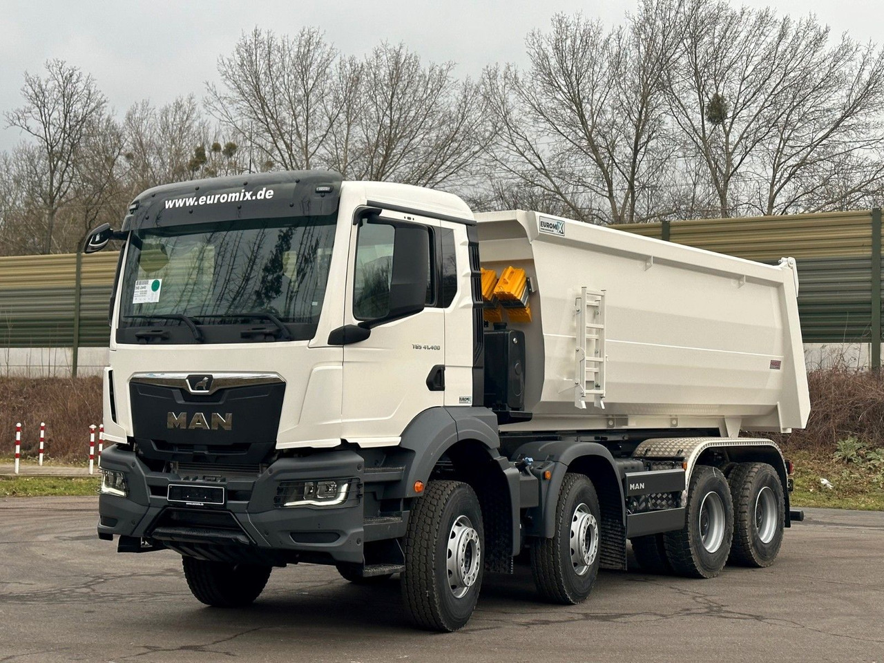 MAN TGS 41.400 8x4 / EUROMIX MTP 20m³/ EURO 5 - Tipper: picture 1 MAN TGS 41.400 8x4 / EUROMIX MTP 20m³/ EURO 5 - Tipper: picture 1
