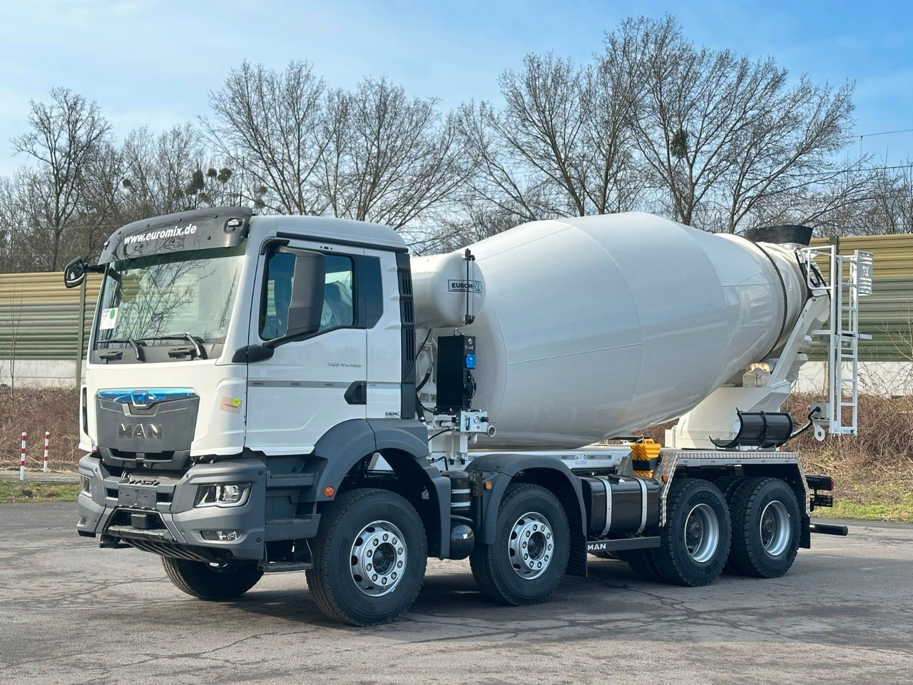 MAN TGS 41.480 8x4 /Euro6e Euromix EM 12 R - Concrete mixer truck: picture 3 MAN TGS 41.480 8x4 /Euro6e Euromix EM 12 R - Concrete mixer truck: picture 3