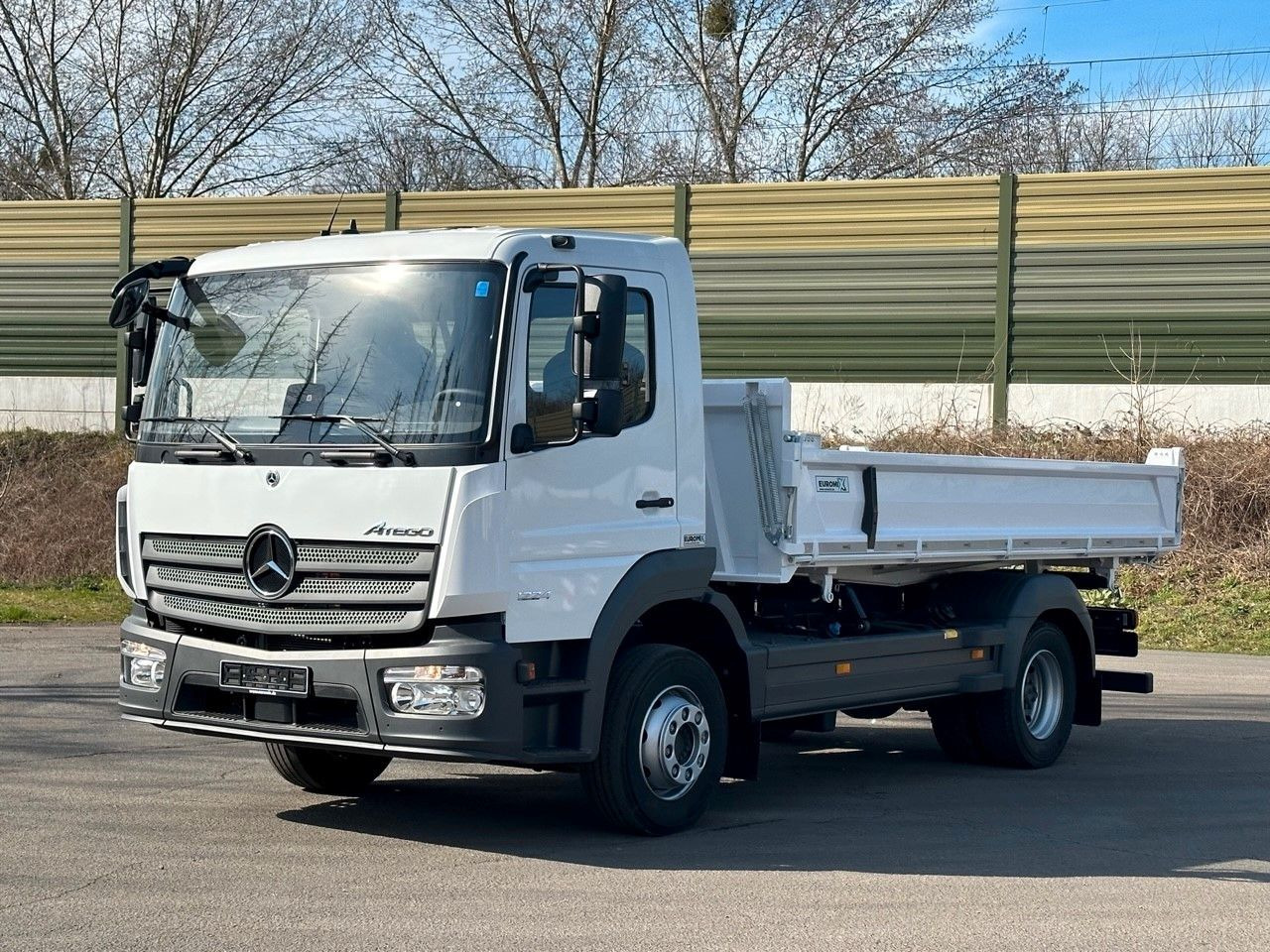 Mercedes-Benz Atego 1224 K EuromixMTP 3-Seiten-Kipper - Tipper: picture 2 Mercedes-Benz Atego 1224 K EuromixMTP 3-Seiten-Kipper - Tipper: picture 2