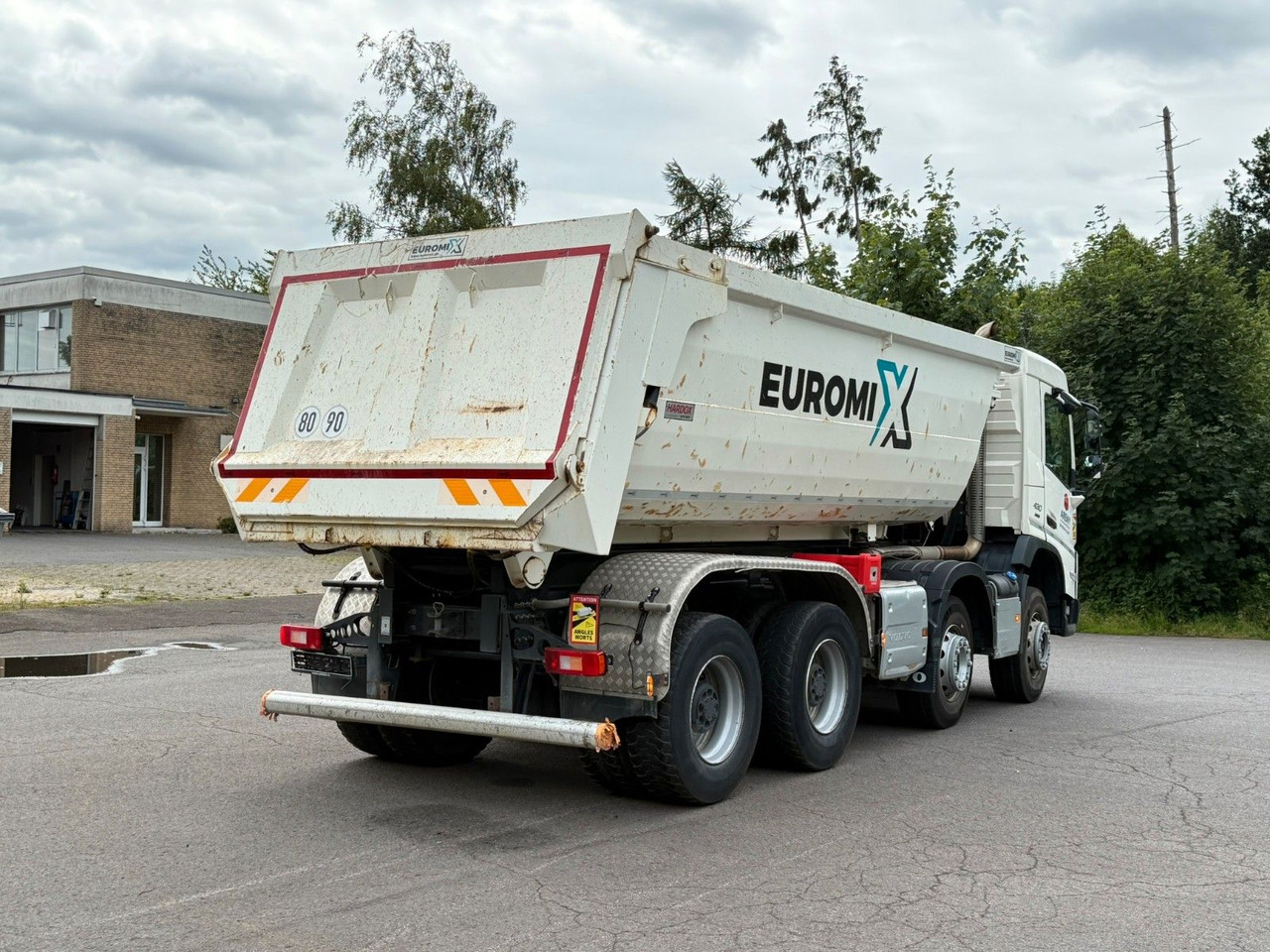Volvo FMX 430 8X4 EuromixMTP 16m³ Hydraulische Klappe - Tipper: picture 5 Volvo FMX 430 8X4 EuromixMTP 16m³ Hydraulische Klappe - Tipper: picture 5