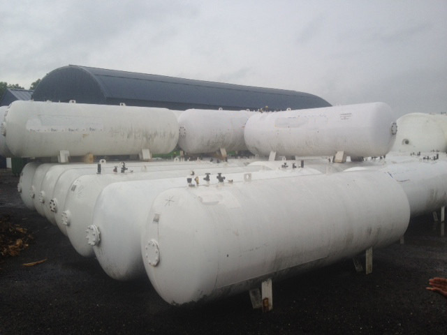 5000 L (2,5 ton) Gastank on trailer -Gas, Gaz, LPG, GPL, Propane, Butane tanks aboveground working pressure 15.6 bar Used tanks-Also available per single piece ID 1.005 - Fuel tank for Truck: picture 4 5000 L (2,5 ton) Gastank on trailer -Gas, Gaz, LPG, GPL, Propane, Butane tanks aboveground working pressure 15.6 bar Used tanks-Also available per single piece ID 1.005 - Fuel tank for Truck: picture 4