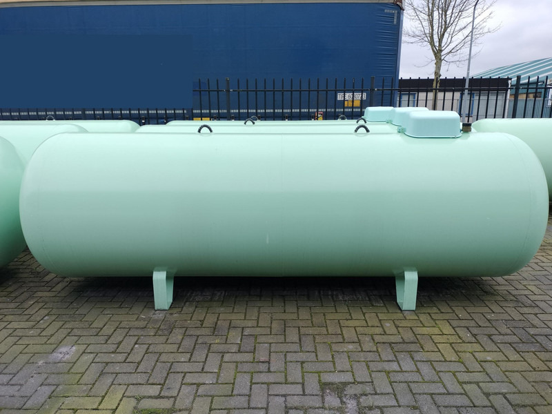 De Visser Propaan/Butaan LPG tank 4850 L (2,43 ton) Gastank, Gas, Gaz, LPG, GPL, Propane, Butane Ø 1250 including tank fittings - Fuel tank: picture 1 De Visser Propaan/Butaan LPG tank 4850 L (2,43 ton) Gastank, Gas, Gaz, LPG, GPL, Propane, Butane Ø 1250 including tank fittings - Fuel tank: picture 1