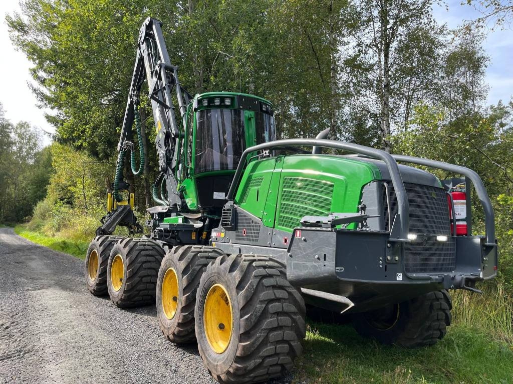 John Deere 1170G  - Forestry harvester: picture 3 John Deere 1170G  - Forestry harvester: picture 3