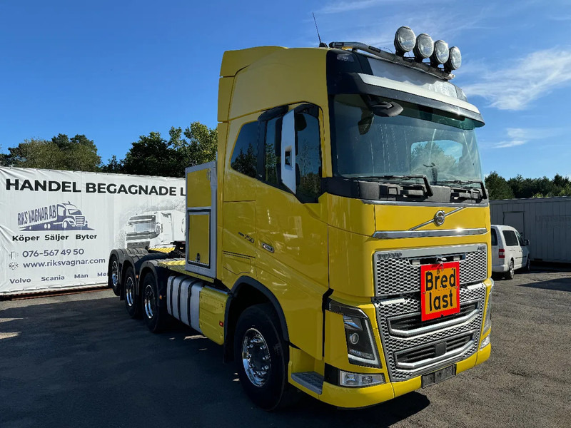 Volvo FH 16.750 8x4, Retarder, Hydraulics, Heavyload, 2019 - Tractor unit: picture 1 Volvo FH 16.750 8x4, Retarder, Hydraulics, Heavyload, 2019 - Tractor unit: picture 1