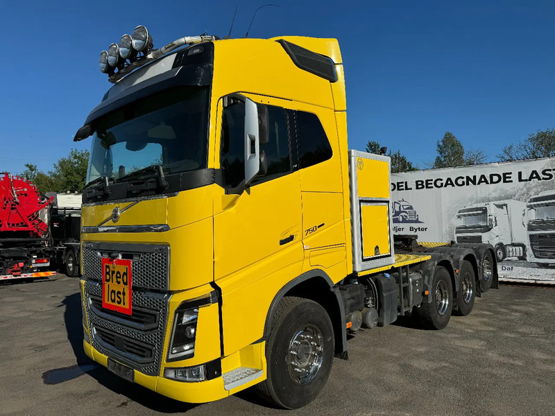 Volvo FH 16.750 8x4, Retarder, Hydraulics, Heavyload, 2019 - Tractor unit: picture 3 Volvo FH 16.750 8x4, Retarder, Hydraulics, Heavyload, 2019 - Tractor unit: picture 3