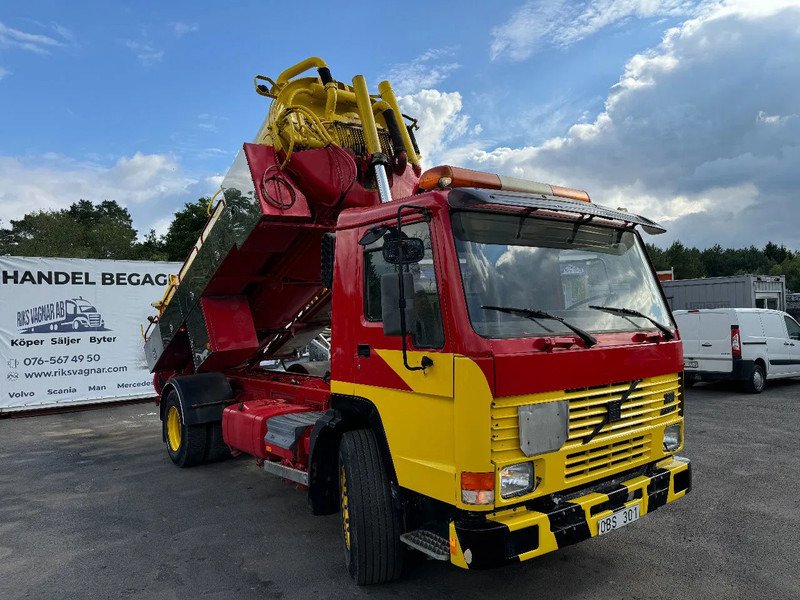 Volvo FL 10.320 4x2, 12m3 Sludge & Flushing-Truck, YM: 1990 - Vacuum truck: picture 1 Volvo FL 10.320 4x2, 12m3 Sludge & Flushing-Truck, YM: 1990 - Vacuum truck: picture 1
