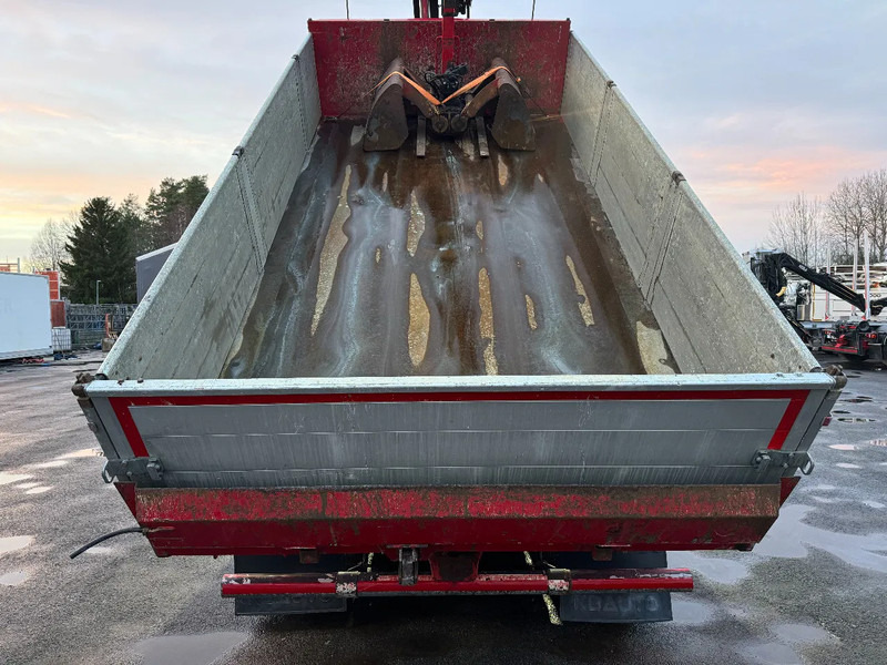 Tipper, Crane truck Volvo FMX 410 6x2*4, Tipper & Crane, 2015: picture 13