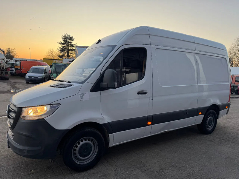 Mercedes-Benz Sprinter 314 **2020-AIRCO-L2** - Panel van: picture 3 Mercedes-Benz Sprinter 314 **2020-AIRCO-L2** - Panel van: picture 3