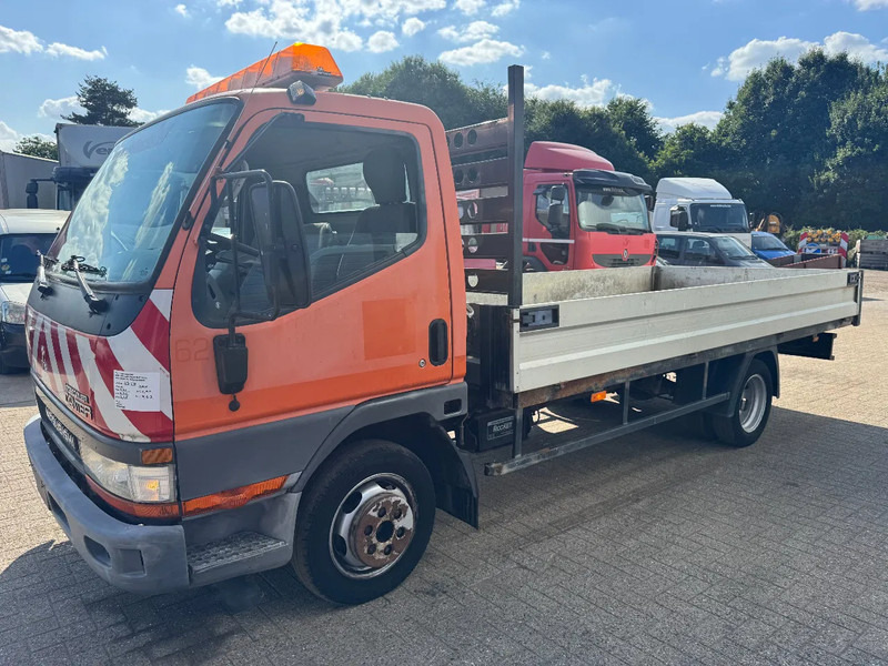 Mitsubishi Canter **FLATBED-3L ENGINE** - Flatbed van: picture 1 Mitsubishi Canter **FLATBED-3L ENGINE** - Flatbed van: picture 1