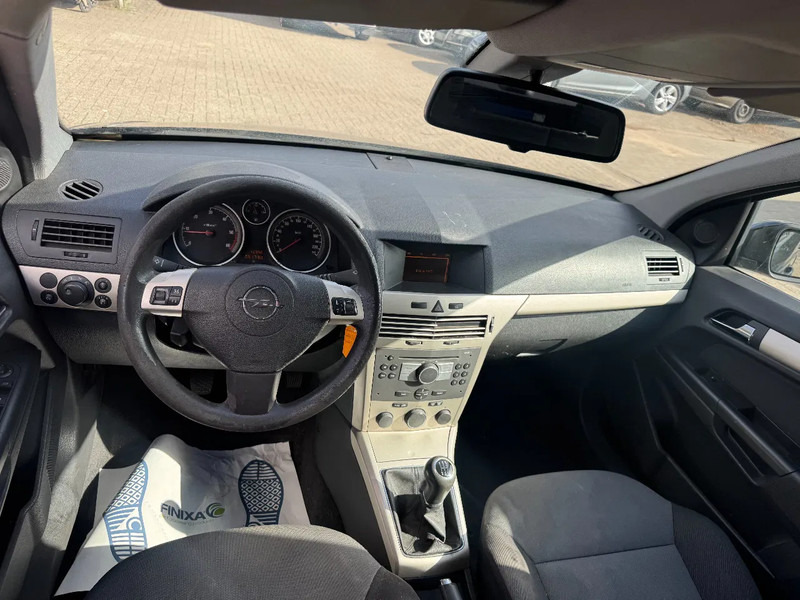 Estate car Opel Astra **1700CDTI-AIRCO-EURO 4**: picture 9