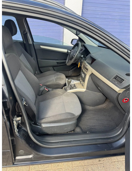 Estate car Opel Astra **1700CDTI-AIRCO-EURO 4**: picture 16