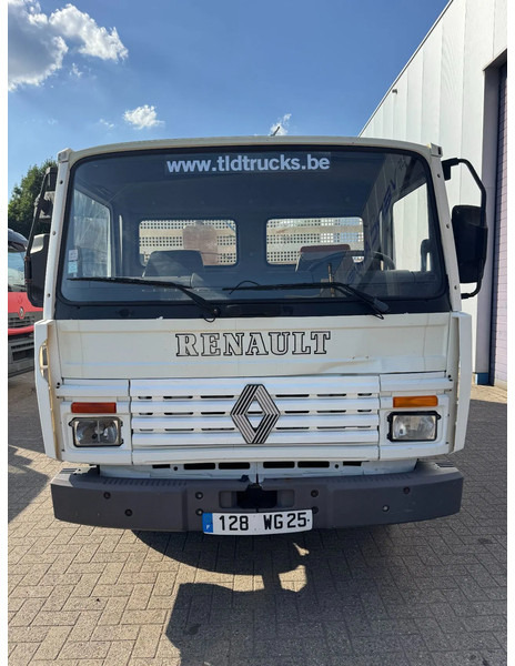 Renault Midliner **BENNE-4CYL** - Tipper: picture 2 Renault Midliner **BENNE-4CYL** - Tipper: picture 2