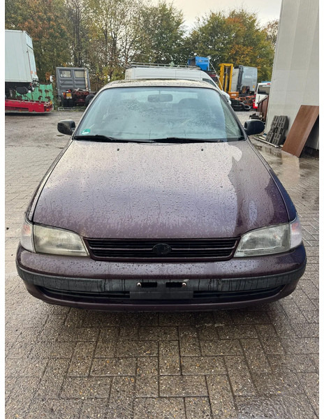 Toyota Carina E **2.0 PETROL-ESSENCE** - Sedan: picture 2 Toyota Carina E **2.0 PETROL-ESSENCE** - Sedan: picture 2