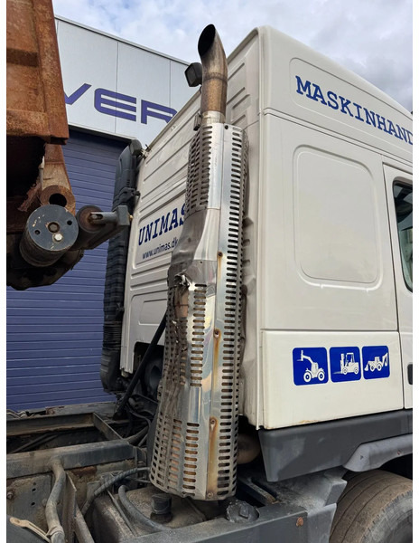 Volvo FM 440 **8X4-CABLE SYSTEM+CONTAINER-EURO 3-I SHIFT** - Cable system truck: picture 5 Volvo FM 440 **8X4-CABLE SYSTEM+CONTAINER-EURO 3-I SHIFT** - Cable system truck: picture 5