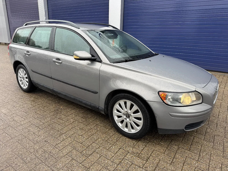 Volvo V50 **AIRCO-BELGIAN CAR** - Car: picture 1 Volvo V50 **AIRCO-BELGIAN CAR** - Car: picture 1