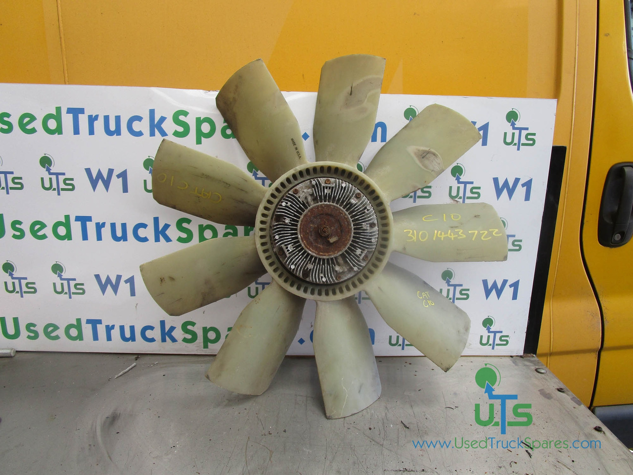 CAT C10 / C12 VISCUSS FAN + HUB P/NO 3101443722 - Engine and parts for Truck: picture 1 CAT C10 / C12 VISCUSS FAN + HUB P/NO 3101443722 - Engine and parts for Truck: picture 1