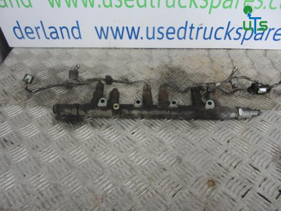 IVECO TECTOR 6 CYLINDER FUEL RAIL, SENSORS AND INJECTOR PIPES - Engine and parts for Truck: picture 1 IVECO TECTOR 6 CYLINDER FUEL RAIL, SENSORS AND INJECTOR PIPES - Engine and parts for Truck: picture 1