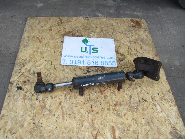 IVECO TREKKER 2ND AXLE POWER STEERING RAM P/NO 8347974177 - Steering for Truck: picture 1 IVECO TREKKER 2ND AXLE POWER STEERING RAM P/NO 8347974177 - Steering for Truck: picture 1