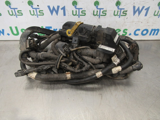 MERCEDES ACTROS MP4 OM471-6 ENGINE ECU WIRING HARNESS P/NO 471 150 5956 - Electrical system for Truck: picture 1 MERCEDES ACTROS MP4 OM471-6 ENGINE ECU WIRING HARNESS P/NO 471 150 5956 - Electrical system for Truck: picture 1