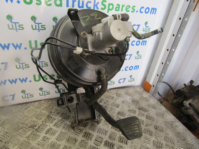 MITSUBISHI 3C11 / 3C13 BRAKE SERVO COMPLETE P/NO 864-03701/6420 - Brake parts for Truck: picture 2 MITSUBISHI 3C11 / 3C13 BRAKE SERVO COMPLETE P/NO 864-03701/6420 - Brake parts for Truck: picture 2