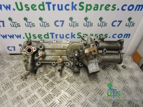 MITSUBISHI CANTER FUSO 75C18 OIL COOLER AND HOUSING P/NO ME227738 - Engine and parts for Truck: picture 1 MITSUBISHI CANTER FUSO 75C18 OIL COOLER AND HOUSING P/NO ME227738 - Engine and parts for Truck: picture 1