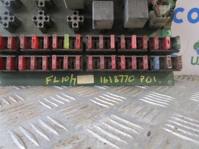VOLVO FL10/FL7 FUSEBOARD 1618770-P01 - Electrical system for Truck: picture 2 VOLVO FL10/FL7 FUSEBOARD 1618770-P01 - Electrical system for Truck: picture 2