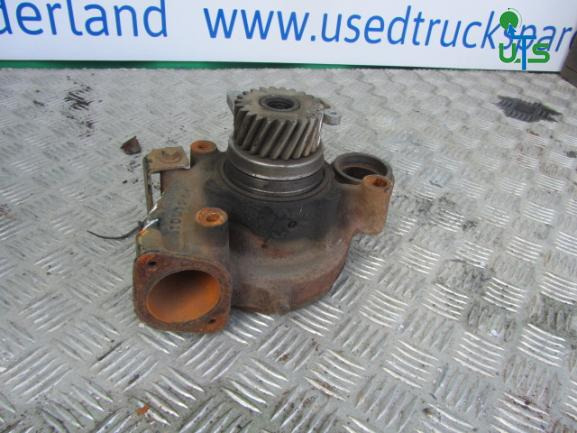 VOLVO FLE 220/250 WATER PUMP - Engine and parts for Truck: picture 1 VOLVO FLE 220/250 WATER PUMP - Engine and parts for Truck: picture 1