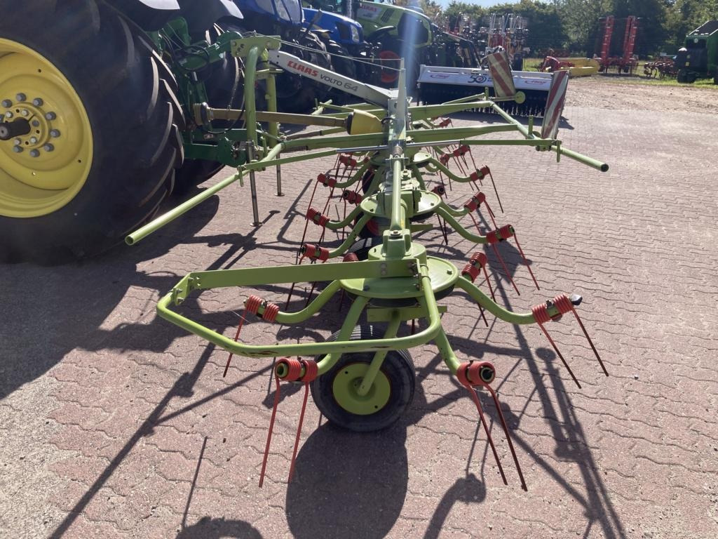 CLAAS VOLTO 64 - Tedder/ Rake: picture 2 CLAAS VOLTO 64 - Tedder/ Rake: picture 2
