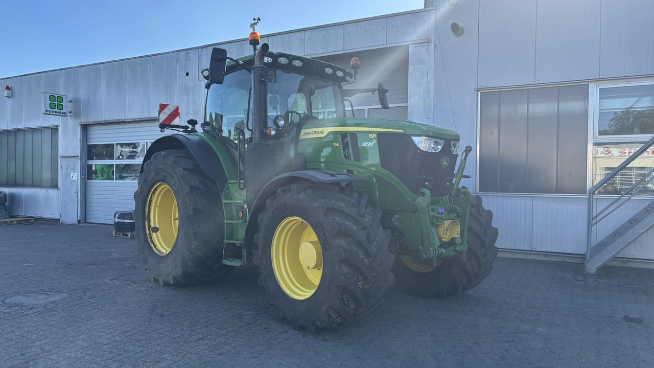 John Deere 6R195 TRAKTOR - Farm tractor: picture 1 John Deere 6R195 TRAKTOR - Farm tractor: picture 1