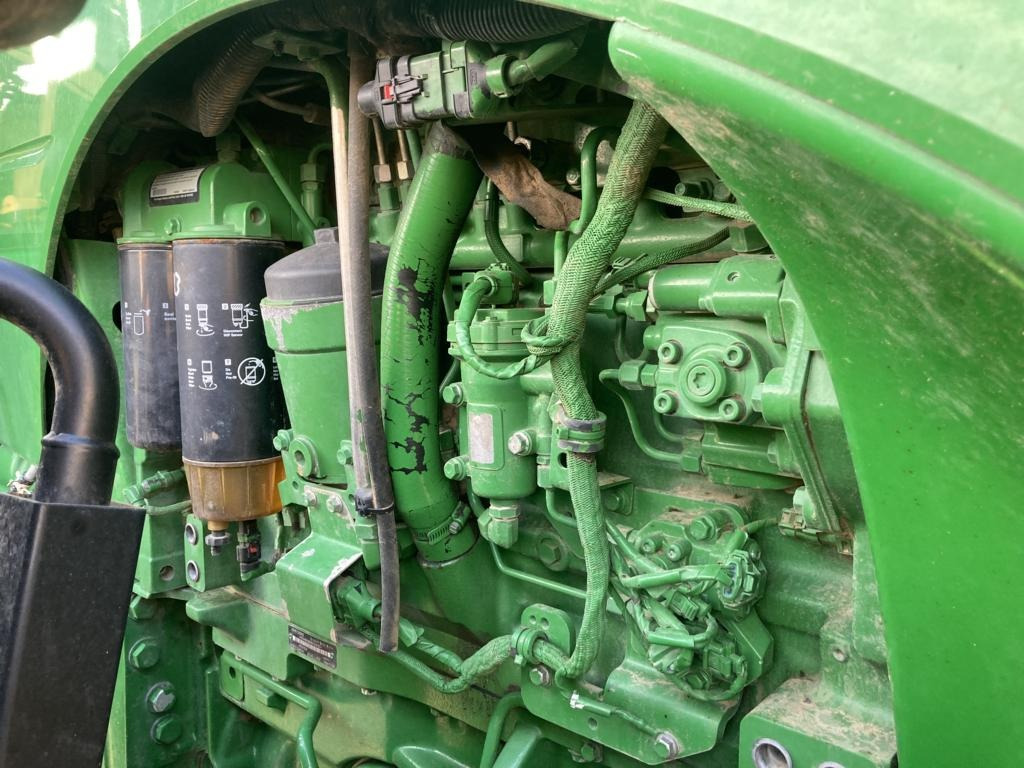 John Deere 8345R - Farm tractor: picture 5 John Deere 8345R - Farm tractor: picture 5
