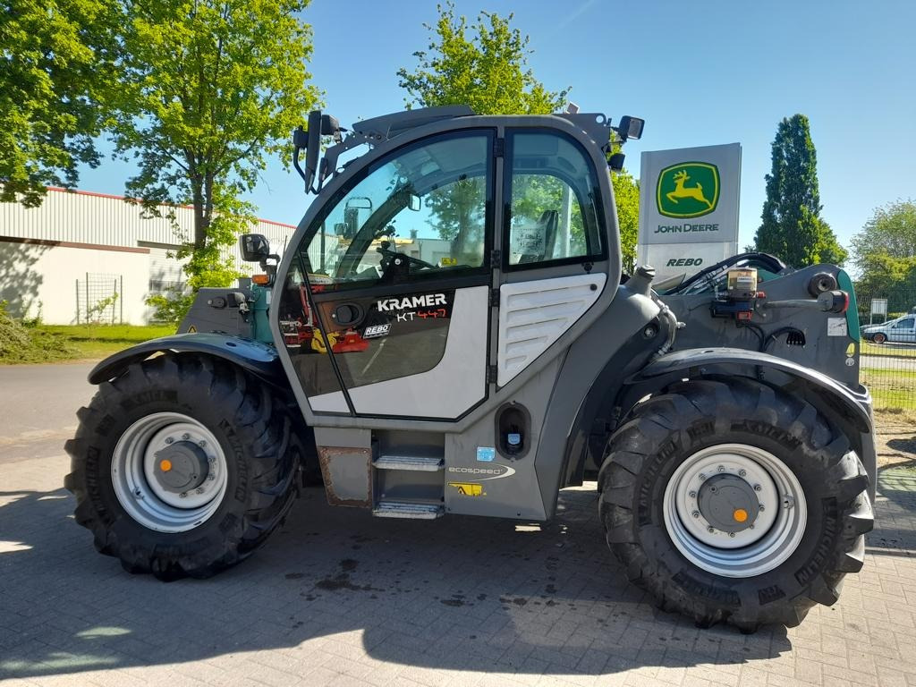 Kramer KT447 - Loader: picture 1 Kramer KT447 - Loader: picture 1