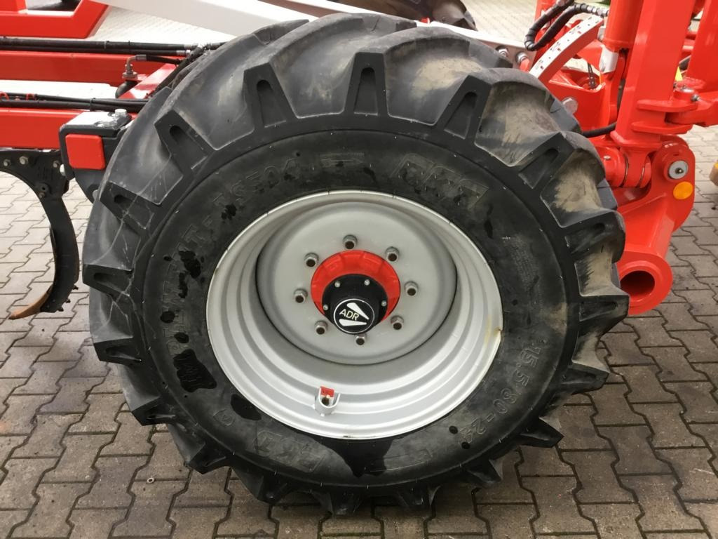 Pöttinger TERRIA 5040 - Cultivator: picture 4 Pöttinger TERRIA 5040 - Cultivator: picture 4