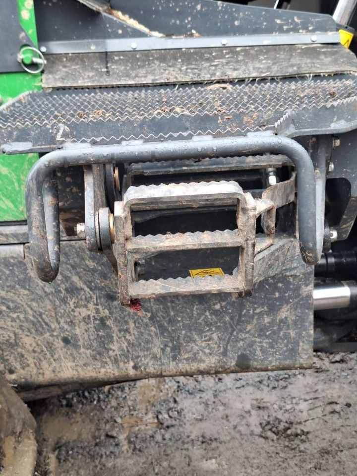 Forestry harvester John Deere 1170G: picture 12 Forestry harvester John Deere 1170G: picture 12