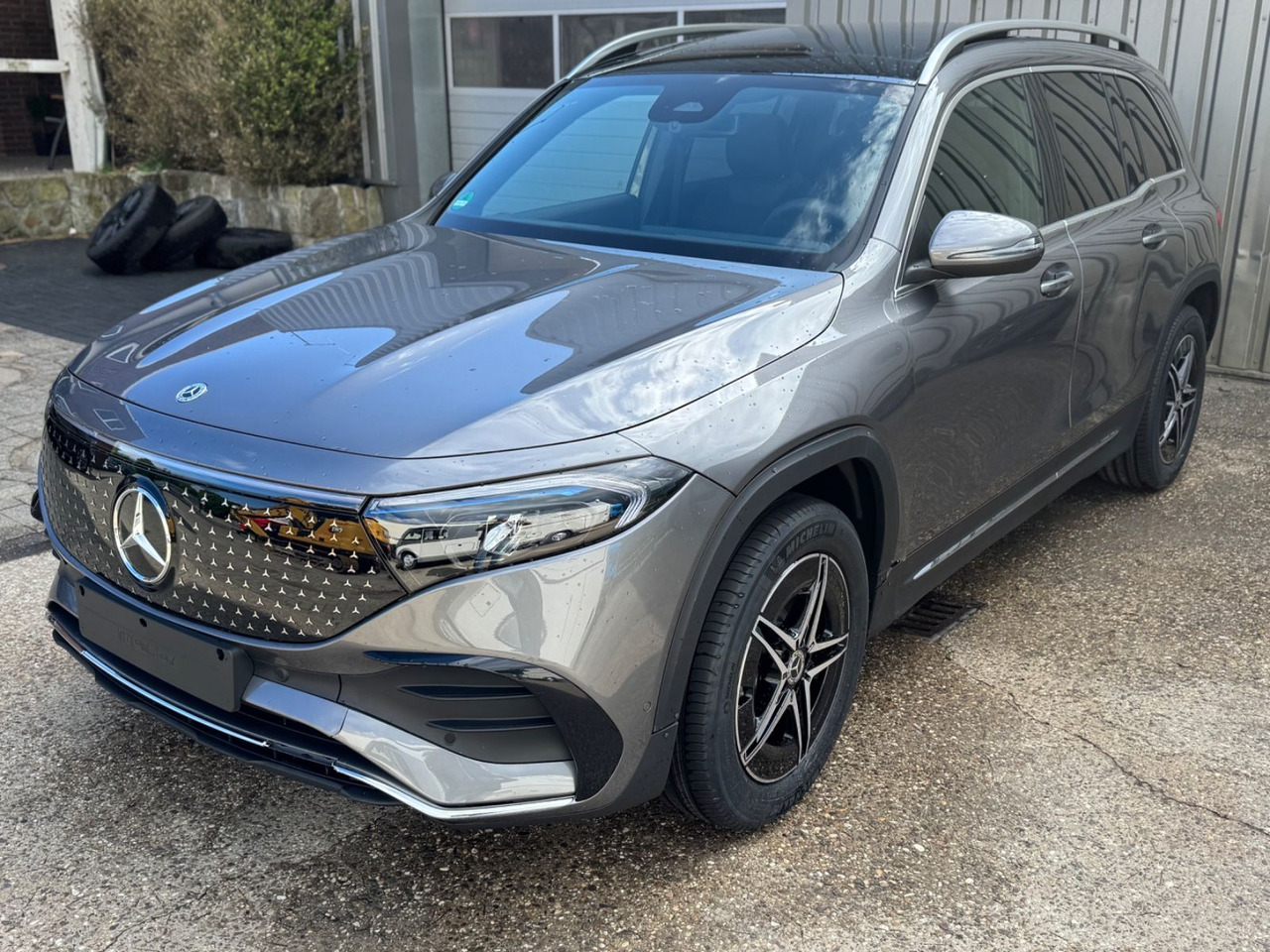 Mercedes-Benz EQB 350 AMG LINE 4Matic NUR 600 KM !!!!!! - SUV: picture 2 Mercedes-Benz EQB 350 AMG LINE 4Matic NUR 600 KM !!!!!! - SUV: picture 2