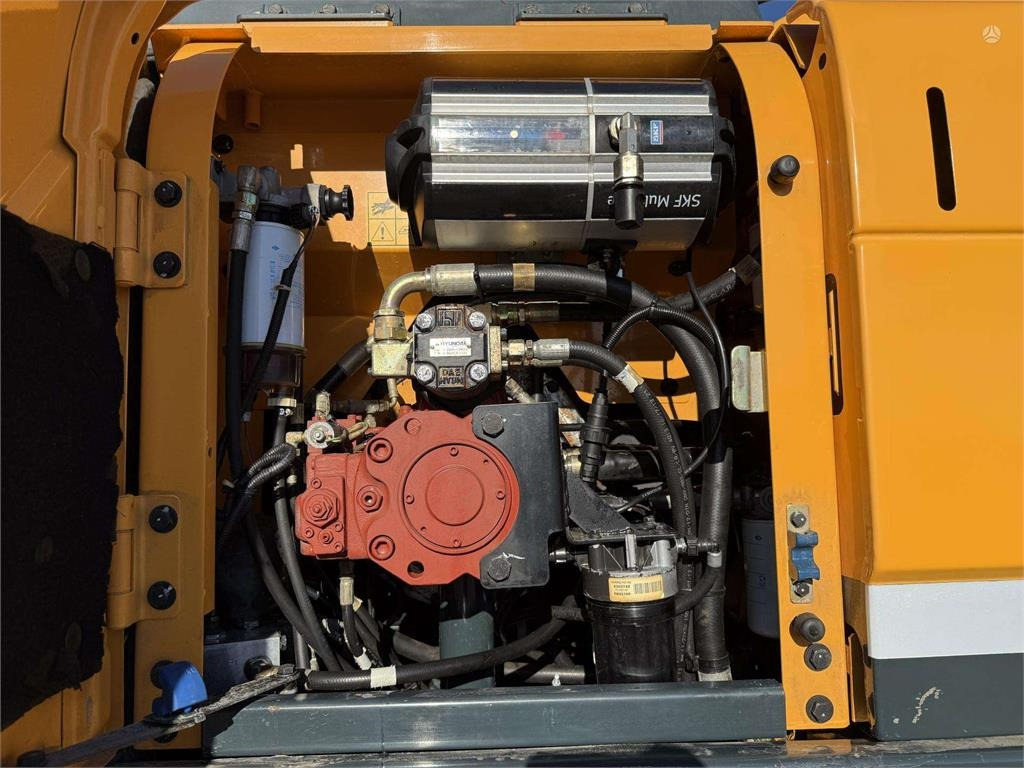 Wheel excavator Hyundai Robex 140 W-9A Rototilt + grap: picture 13 Wheel excavator Hyundai Robex 140 W-9A Rototilt + grap: picture 13