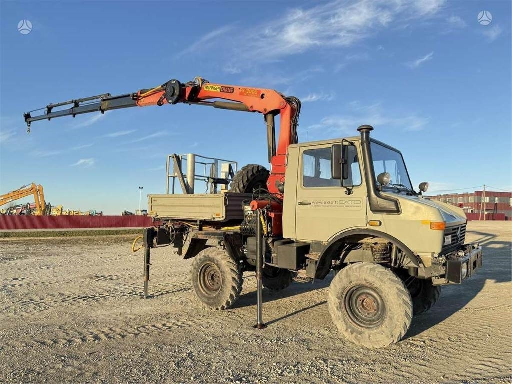 Mercedes-Benz Unimog Palfinger PK 12000 18 m 6.8 t Radio - Crane truck: picture 3 Mercedes-Benz Unimog Palfinger PK 12000 18 m 6.8 t Radio - Crane truck: picture 3