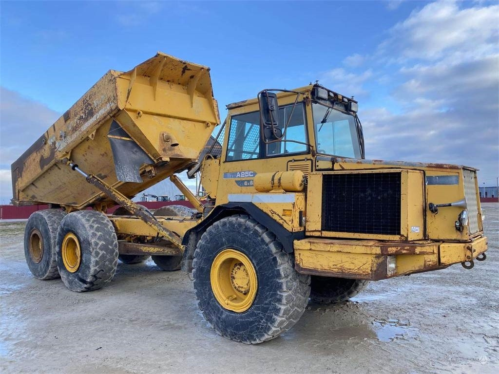 Volvo A25C , Nr.4 - Articulated dumper: picture 1 Volvo A25C , Nr.4 - Articulated dumper: picture 1
