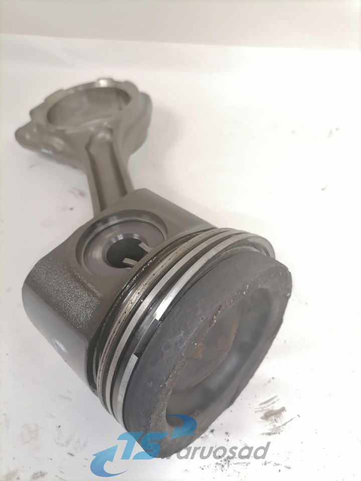 DAF Connecting rod + piston 1747552 - Piston/ Ring/ Bushing for Truck: picture 4 DAF Connecting rod + piston 1747552 - Piston/ Ring/ Bushing for Truck: picture 4