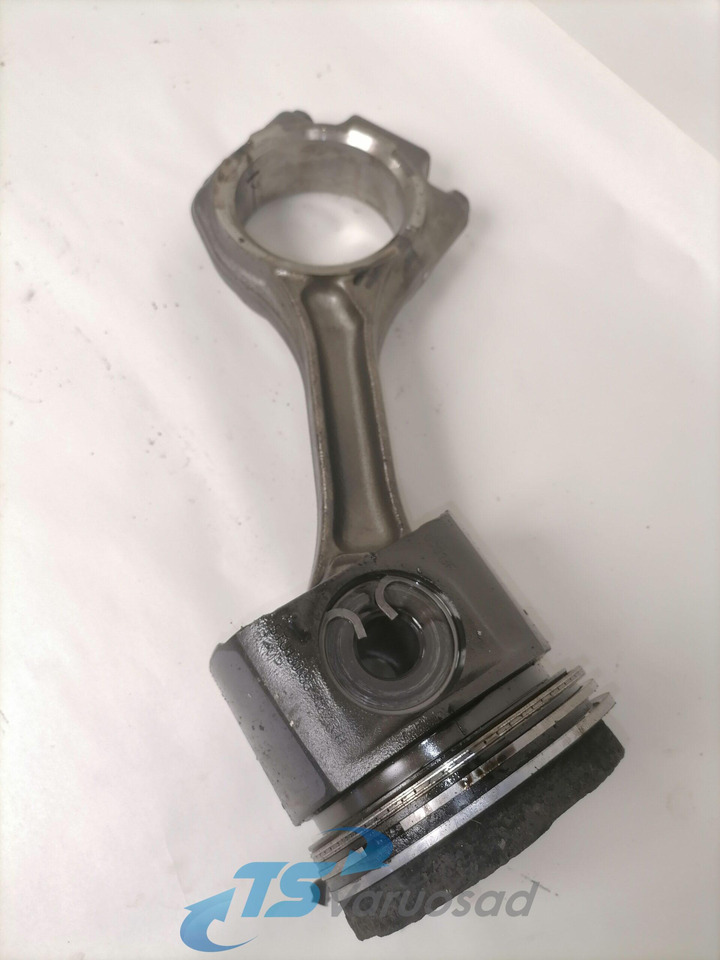 DAF Connecting rod + piston 1747552 - Piston/ Ring/ Bushing for Truck: picture 4 DAF Connecting rod + piston 1747552 - Piston/ Ring/ Bushing for Truck: picture 4