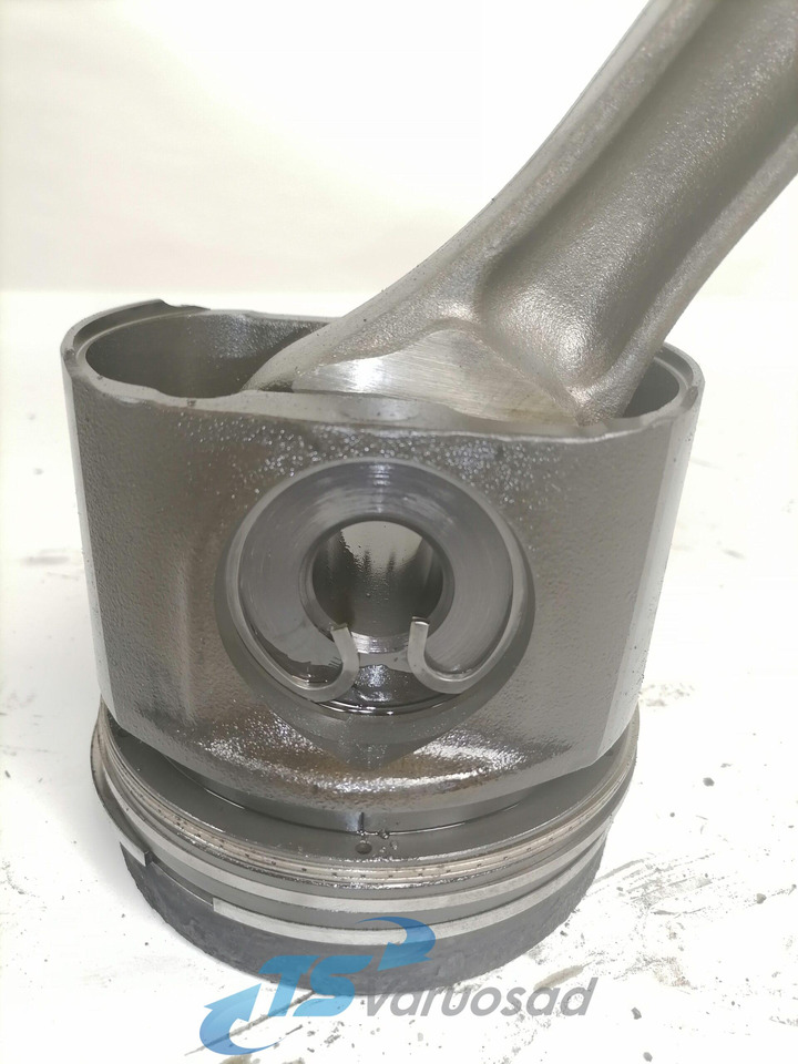 DAF Connecting rod + piston 1747552 - Piston/ Ring/ Bushing for Truck: picture 2 DAF Connecting rod + piston 1747552 - Piston/ Ring/ Bushing for Truck: picture 2