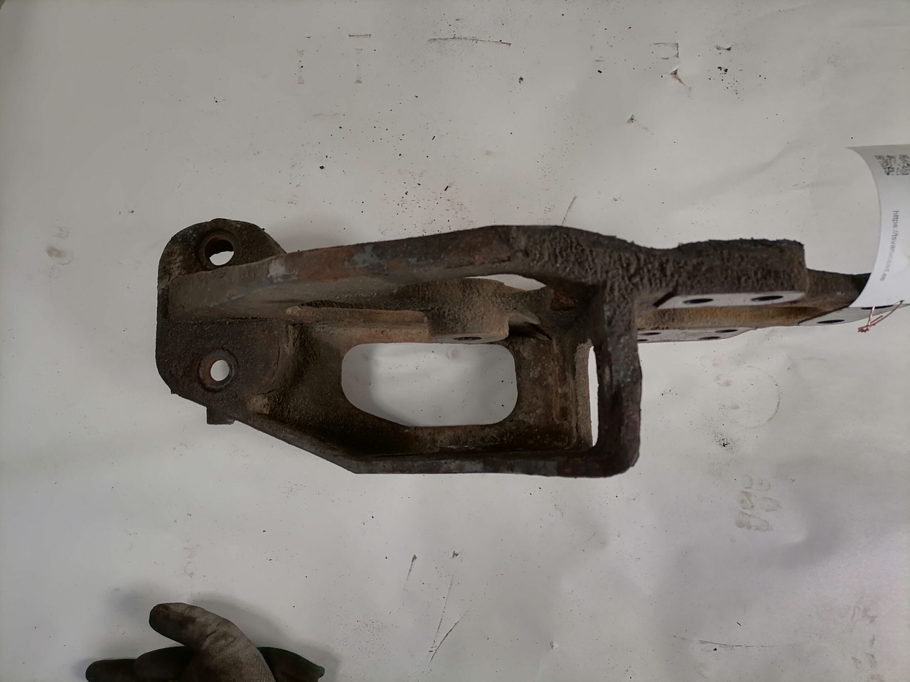 DAF Leaf spring bracket 1606969 - Suspension for Truck: picture 2 DAF Leaf spring bracket 1606969 - Suspension for Truck: picture 2