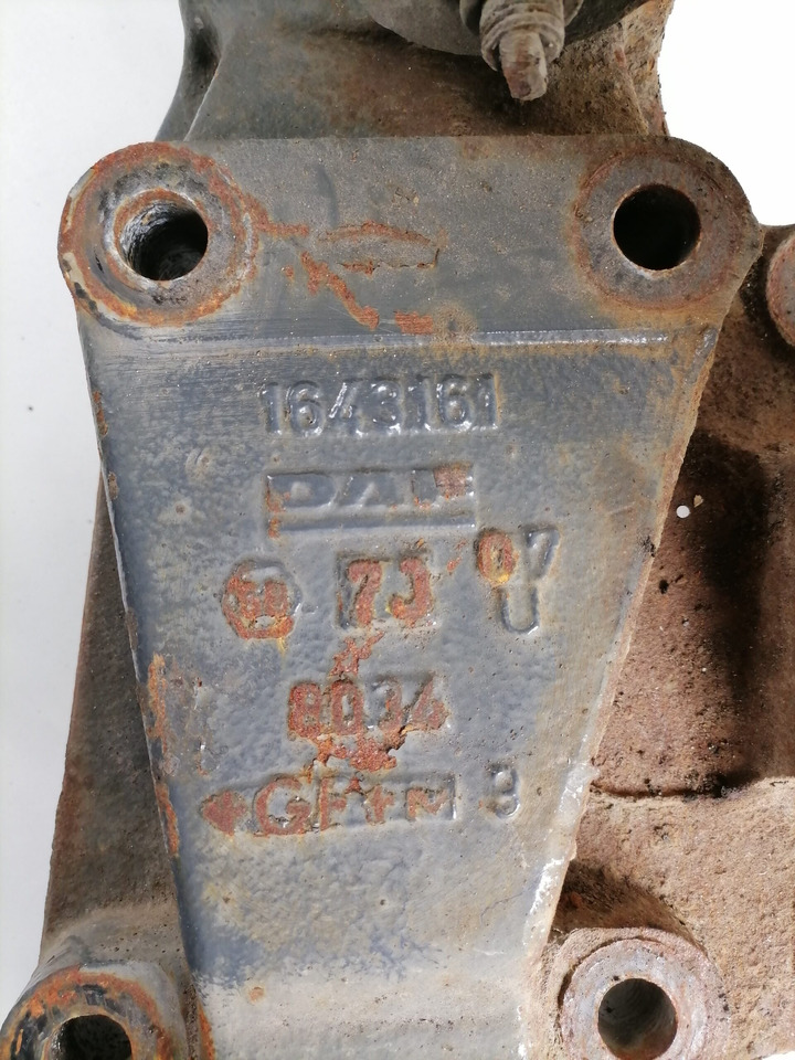 DAF Leaf spring bracket 1643161 - Suspension for Truck: picture 2 DAF Leaf spring bracket 1643161 - Suspension for Truck: picture 2