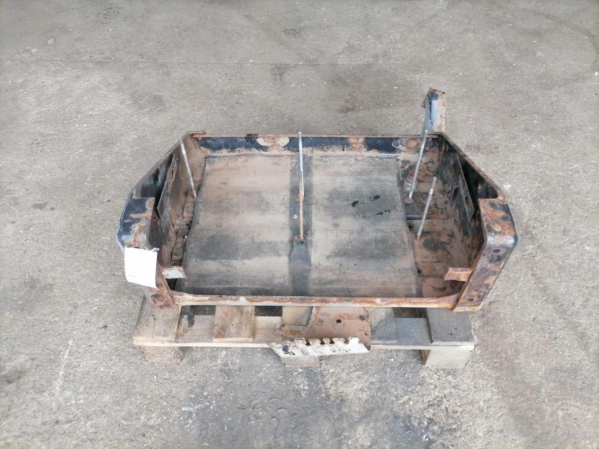 MAN Battery box 81418605363 - Battery for Truck: picture 5 MAN Battery box 81418605363 - Battery for Truck: picture 5