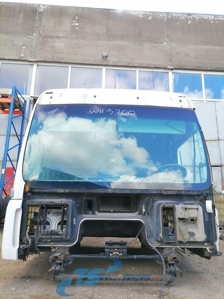 MAN Cab 81600007852 - Cab and interior for Truck: picture 3 MAN Cab 81600007852 - Cab and interior for Truck: picture 3