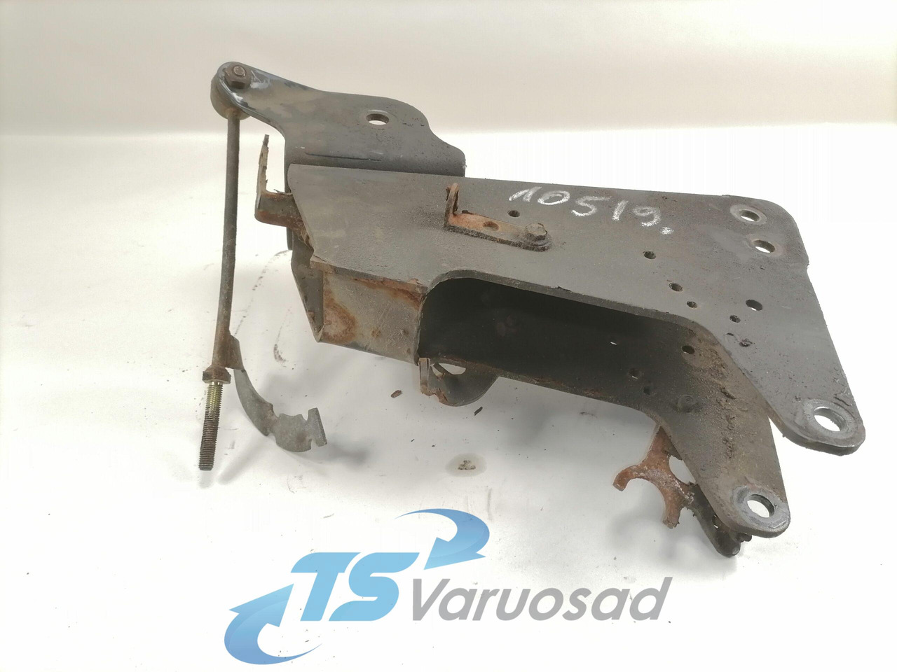 MAN Cab suspension carrier 81417200145 - Cab suspension for Truck: picture 2 MAN Cab suspension carrier 81417200145 - Cab suspension for Truck: picture 2