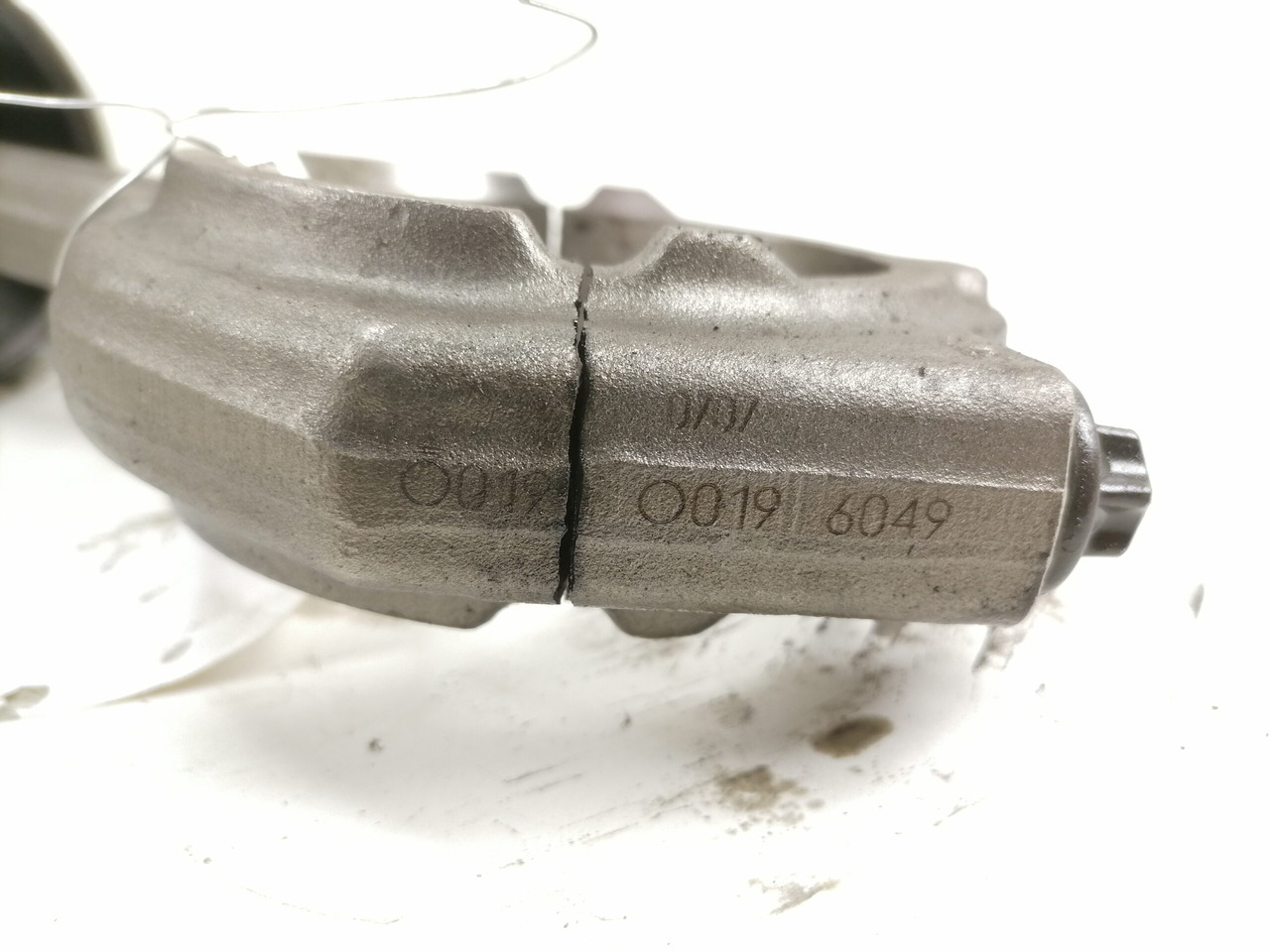 MAN Connecting rod + piston 51024006030 - Piston/ Ring/ Bushing for Truck: picture 5 MAN Connecting rod + piston 51024006030 - Piston/ Ring/ Bushing for Truck: picture 5