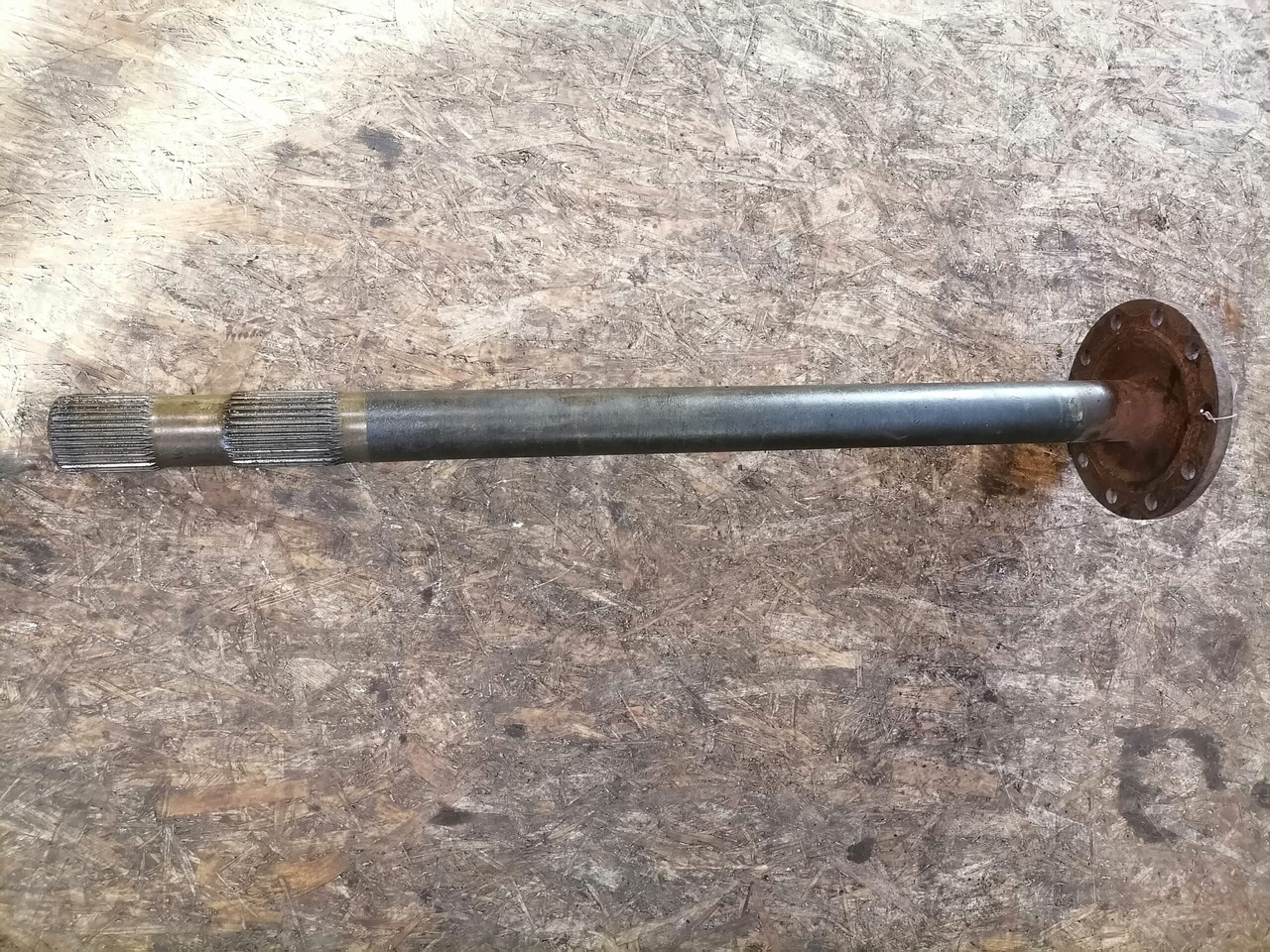 MAN Drive shaft 81355020147 - Drive shaft for Truck: picture 2 MAN Drive shaft 81355020147 - Drive shaft for Truck: picture 2